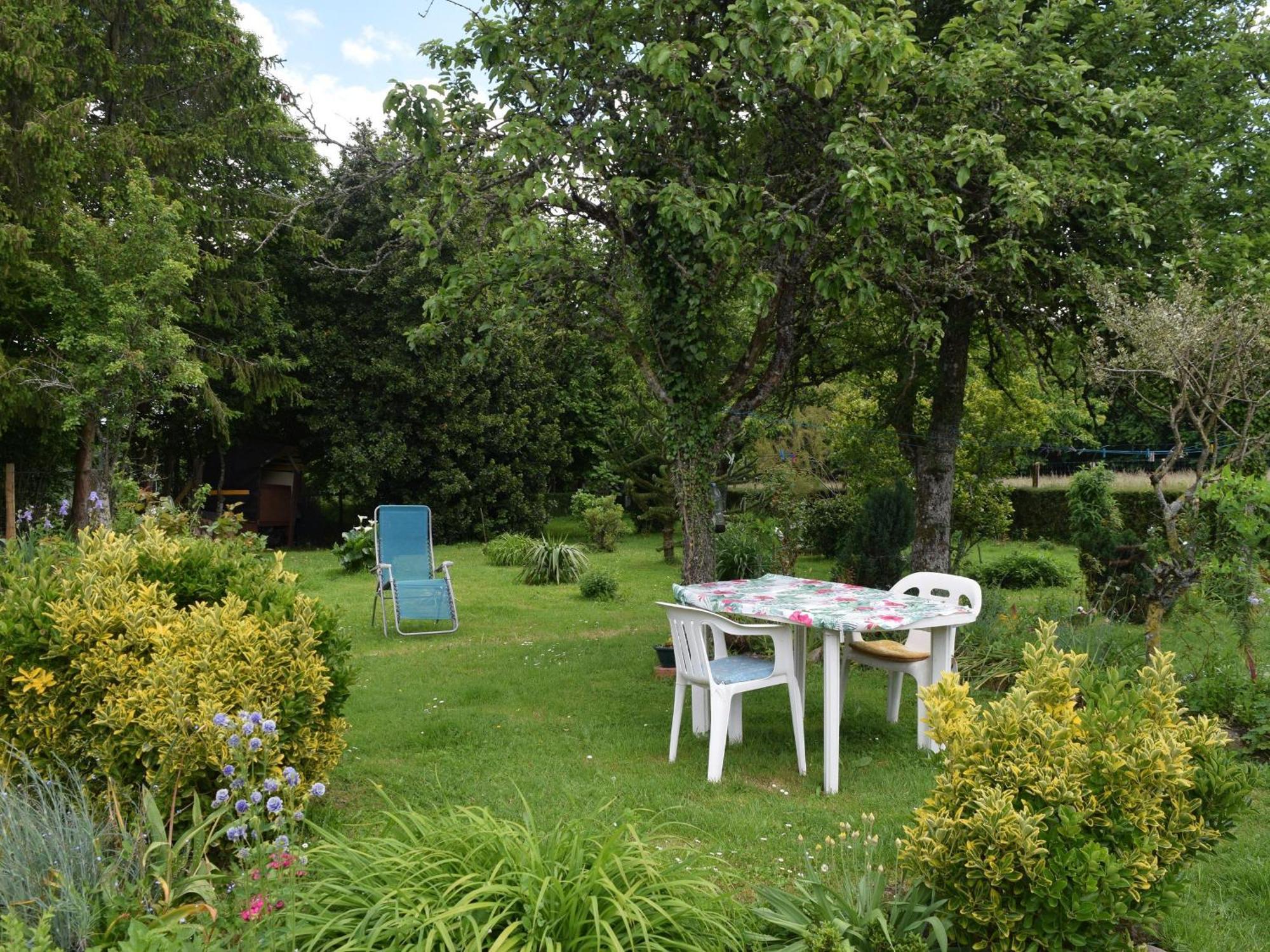 Charme Et Authenticite En Foret Maine Normandie : Demeure Renovee Avec Jardin, Ideale Pour Sejour Detente - Fr-1-410-186 Crissé Εξωτερικό φωτογραφία